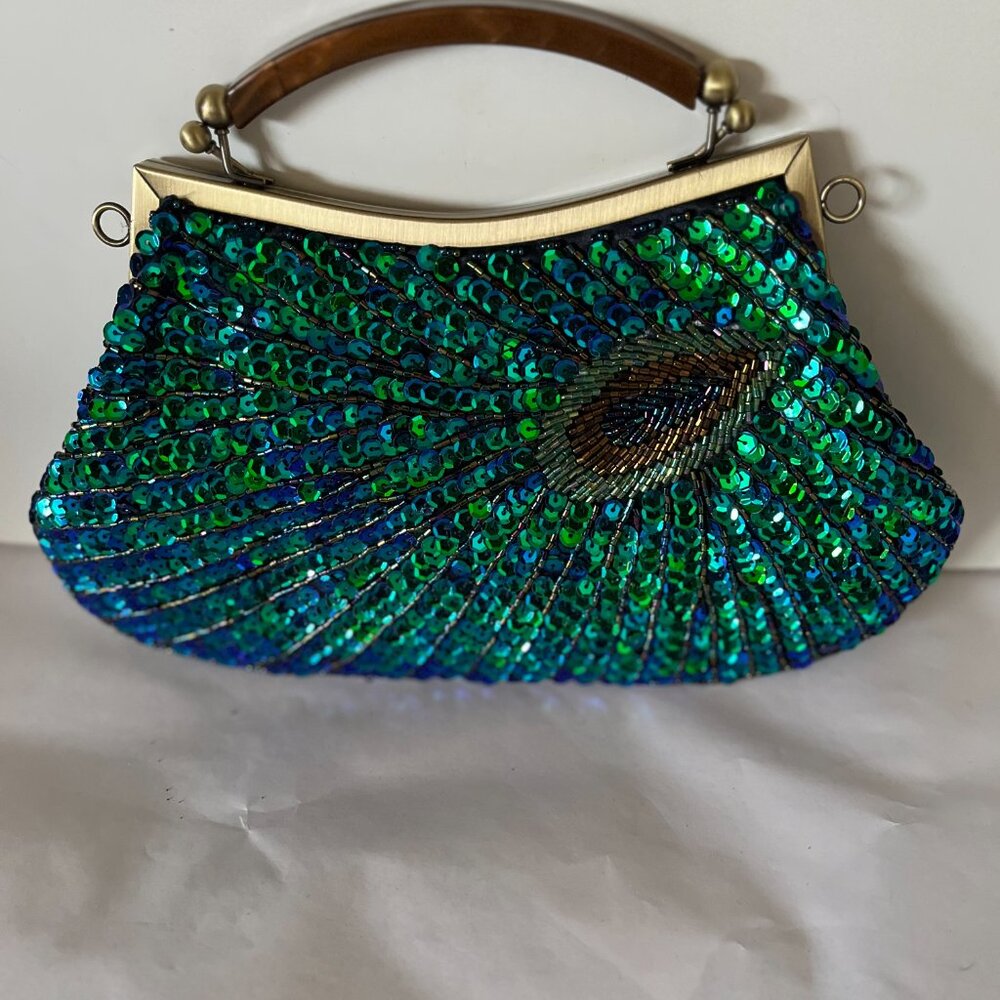 Elegant Green and Blue Sequin Clutch - Picture 3 of 10